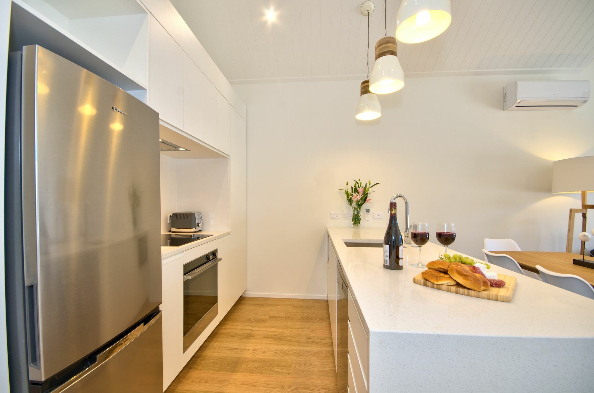Cherry Blossom Holiday Apartment Queenstown Eksteriør bilde